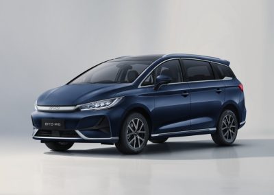 BYD M6 pilihan warna foto (3)